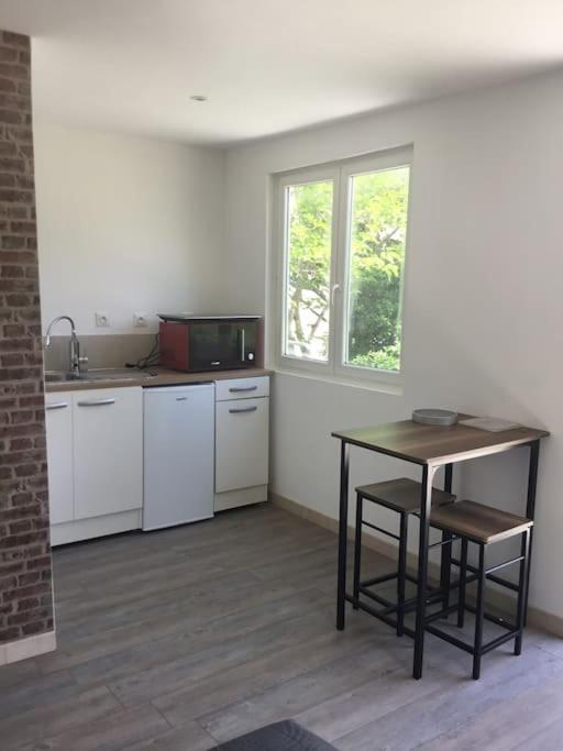 Chalet 19M2 Pour 2 Personnes Omessa ภายนอก รูปภาพ